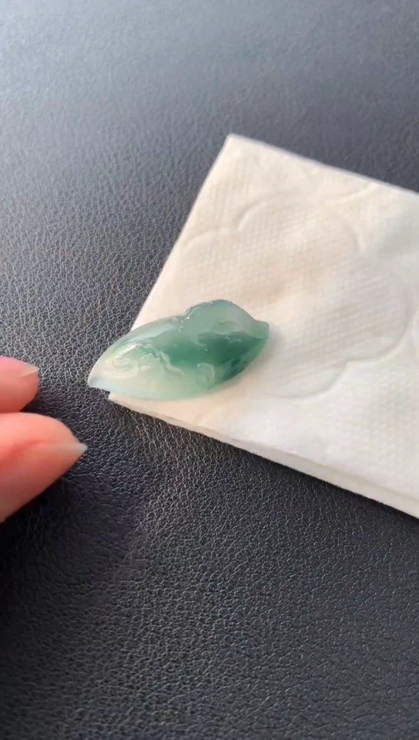 未镶嵌定制翡翠翡翠