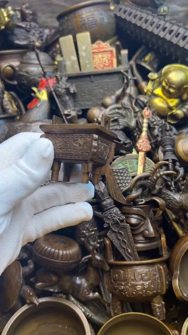 精美铜器，点击下单