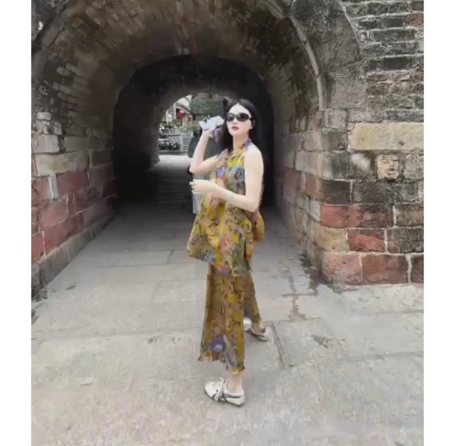 2025夏季时尚潮流百搭精品女装菇1575