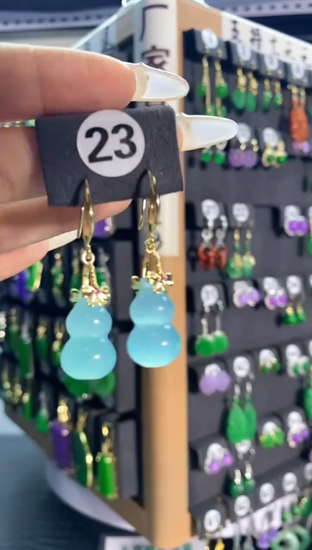 【闪购商品】翡翠耳饰银S925镶嵌23....