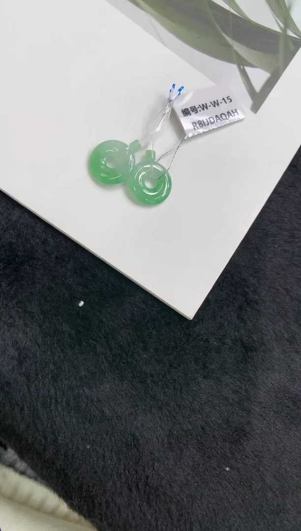 颈饰未镶嵌翡翠甜甜圈