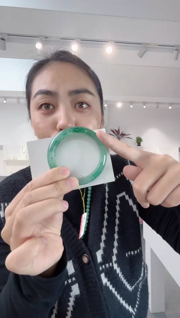 未镶嵌手镯石英质玉101