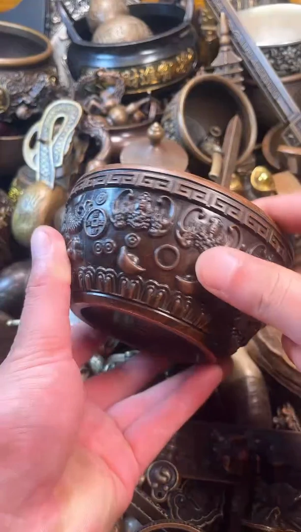 精美铜器点击下单