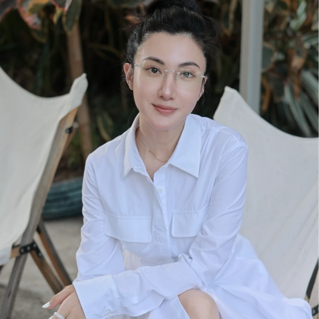 【壁虎姐】GECKO2025夏季新款 白色薄款立领蓬蓬收腰衬衫连衣裙