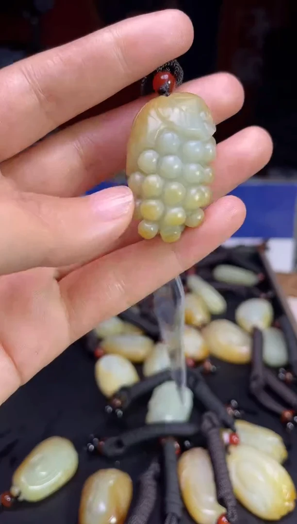 颈饰未镶嵌和田玉132