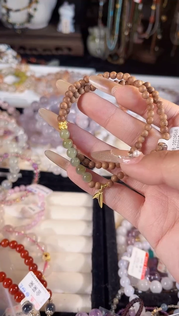 【闪购商品】水晶手链未镶嵌多样性发货其一