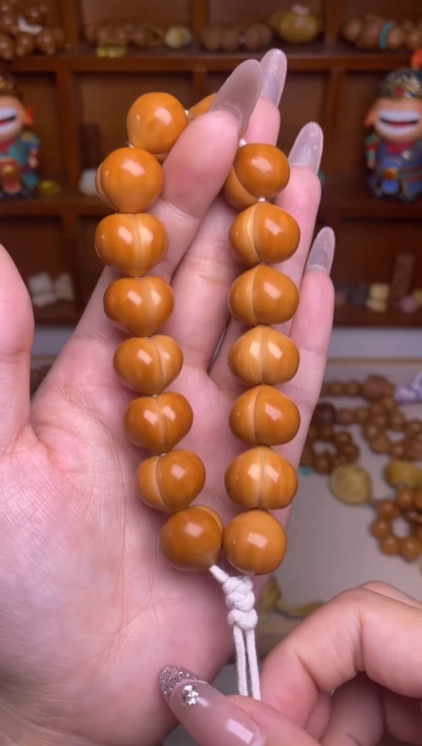 把件猴头核桃?****?补 先不发 等等