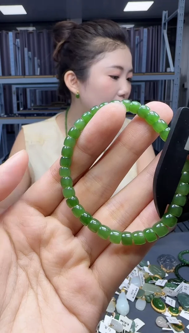 手串未镶嵌和田玉1