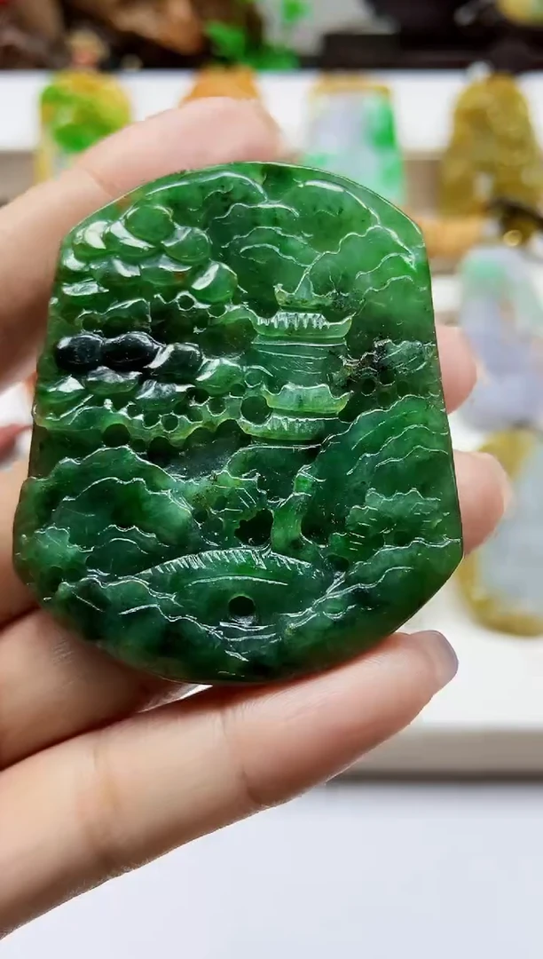 颈饰未镶嵌翡翠翡翠A货