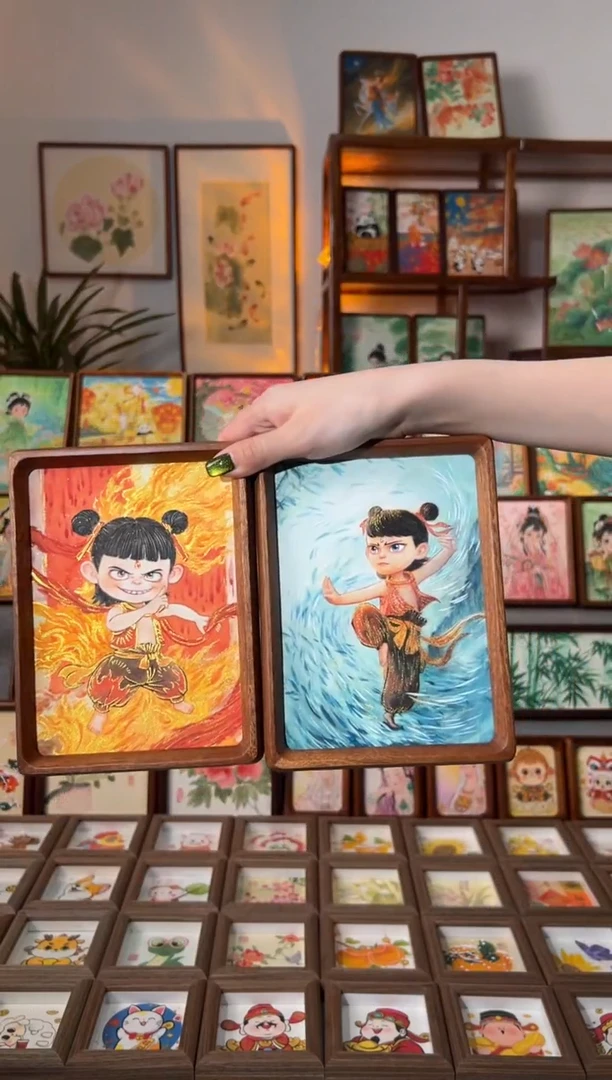 【闪购商品】国画哪吒两幅 手绘国画7寸花梨