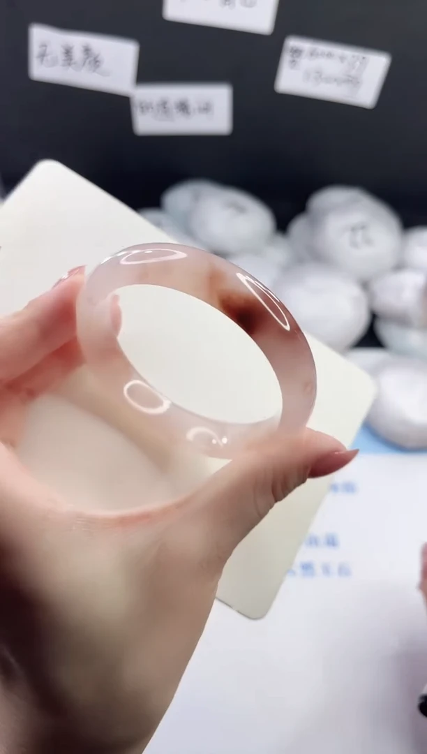 未镶嵌手镯石英质玉多样性发货V109