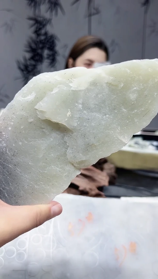 未镶嵌根据客户需求定制和田玉新疆和田玉原石定制