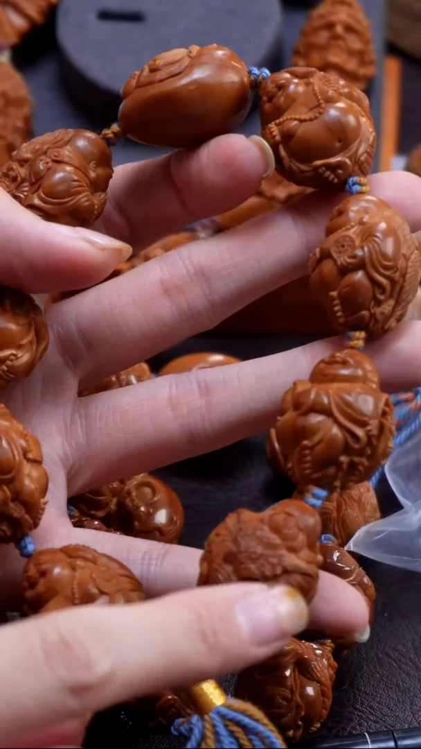 手串/手链橄榄核瑞兽米勒