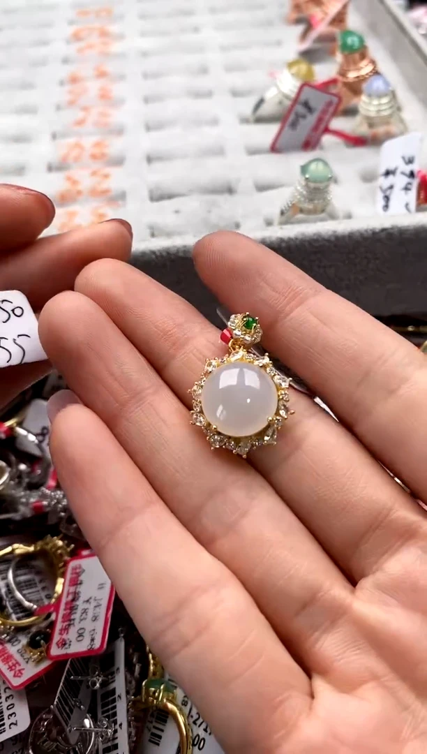 【闪购商品】翡翠戒指银S925镶嵌888888     13