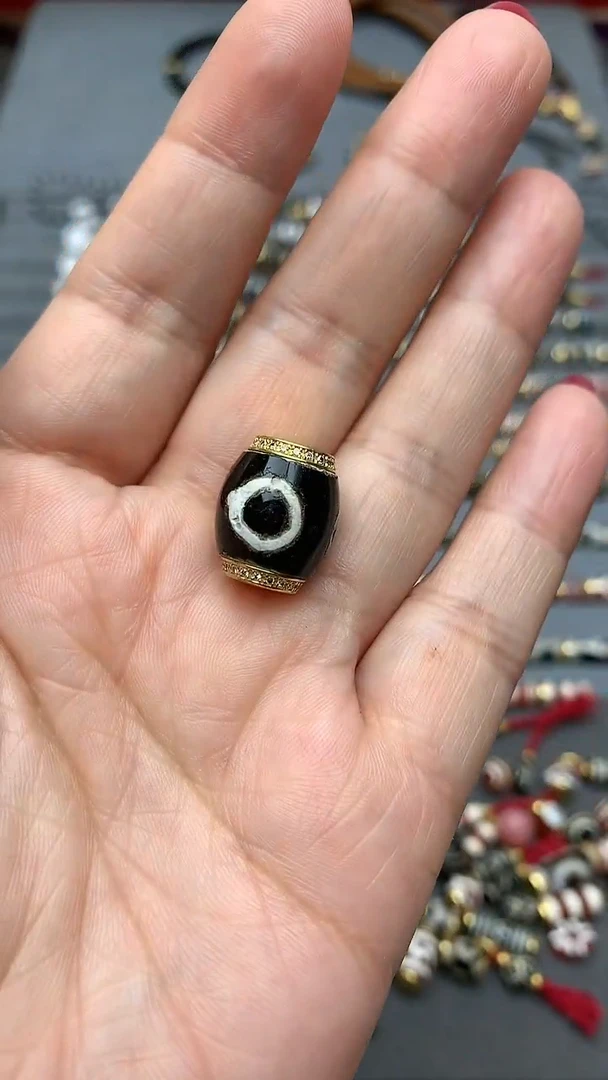 【闪购商品】玛瑙/玉髓单珠18K金镶嵌20250119