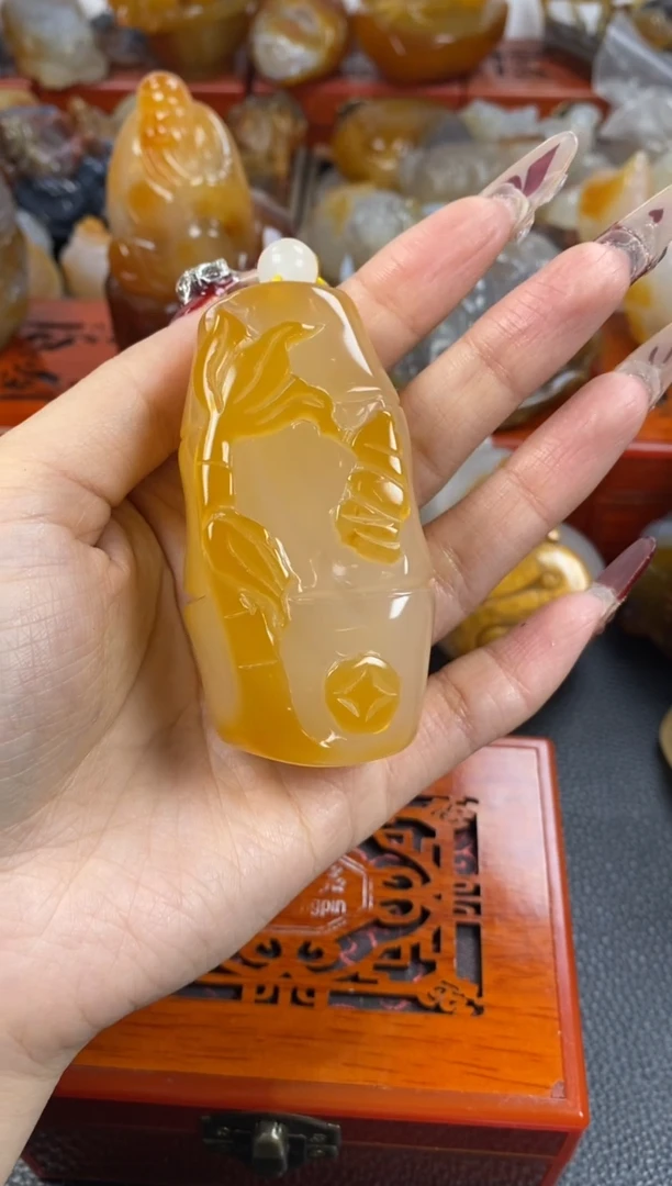 【闪购商品】玛瑙/玉髓手把未镶嵌1