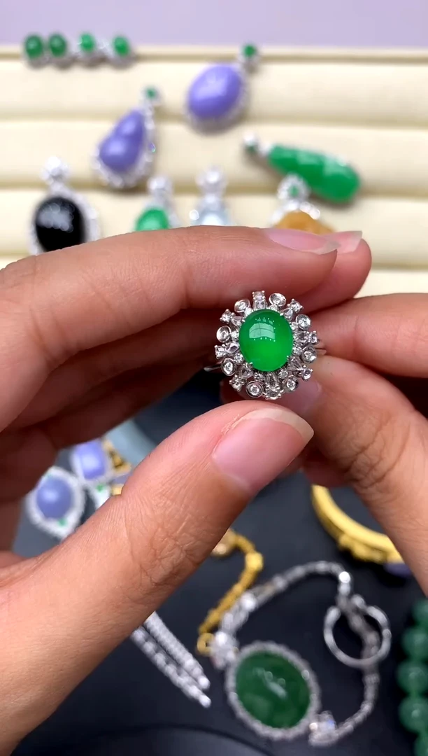 翡翠戒指18K金镶嵌369-中国好珍宝