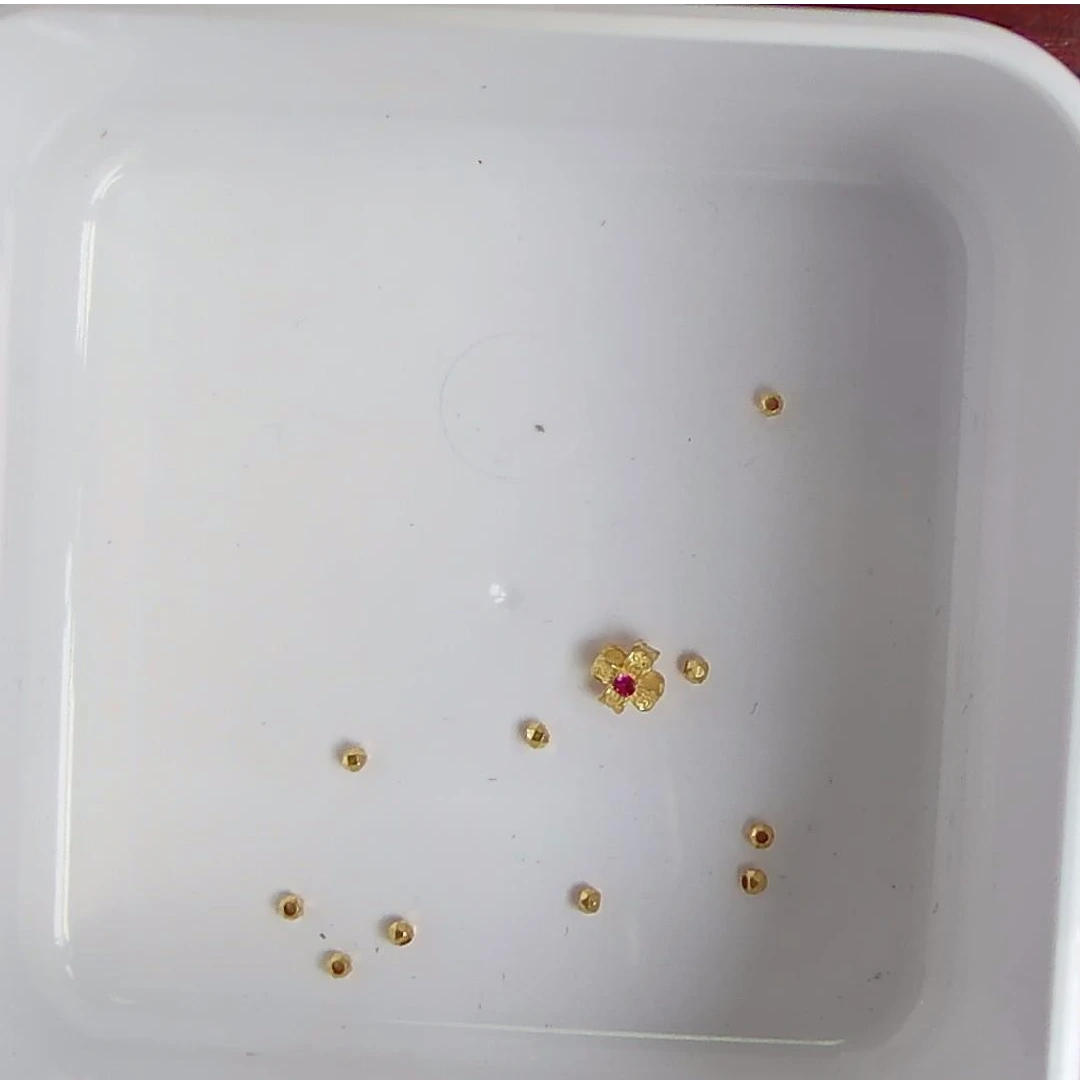 黄金足金小金 豆