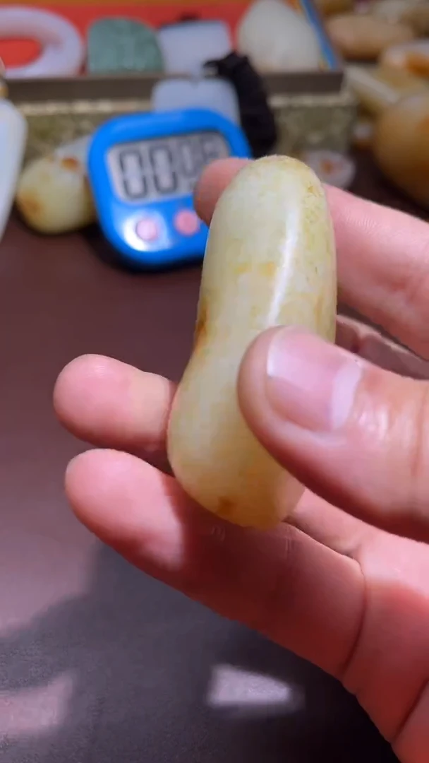 未镶嵌和田玉挂件宜****.和田玉