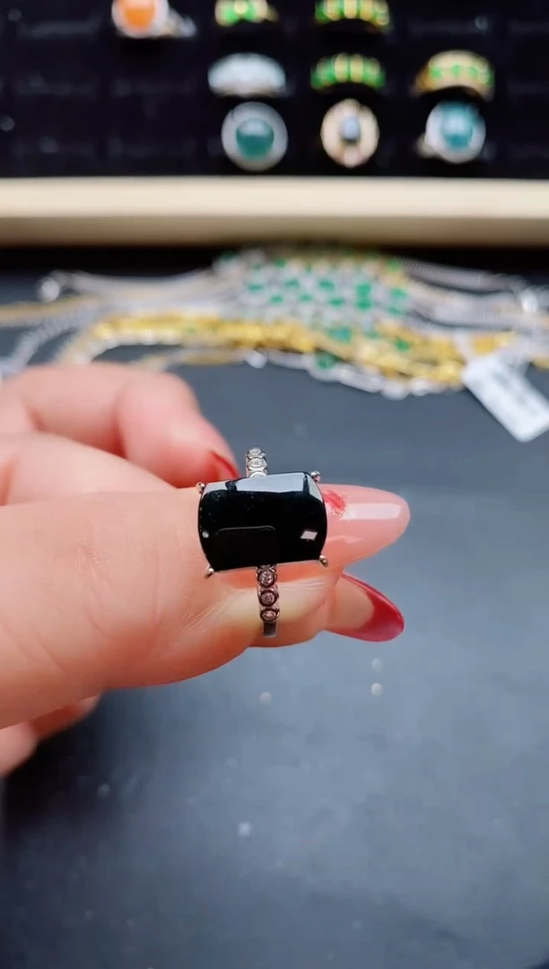 【闪购商品】翡翠戒指银S925镶嵌5080550