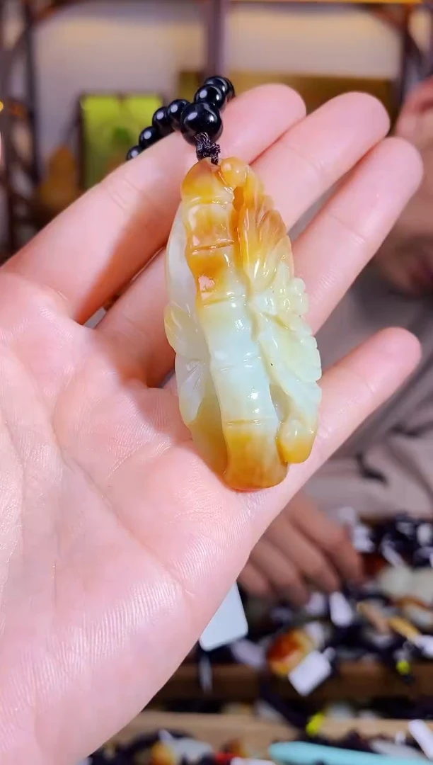 【闪购商品】和田玉颈饰未镶嵌1