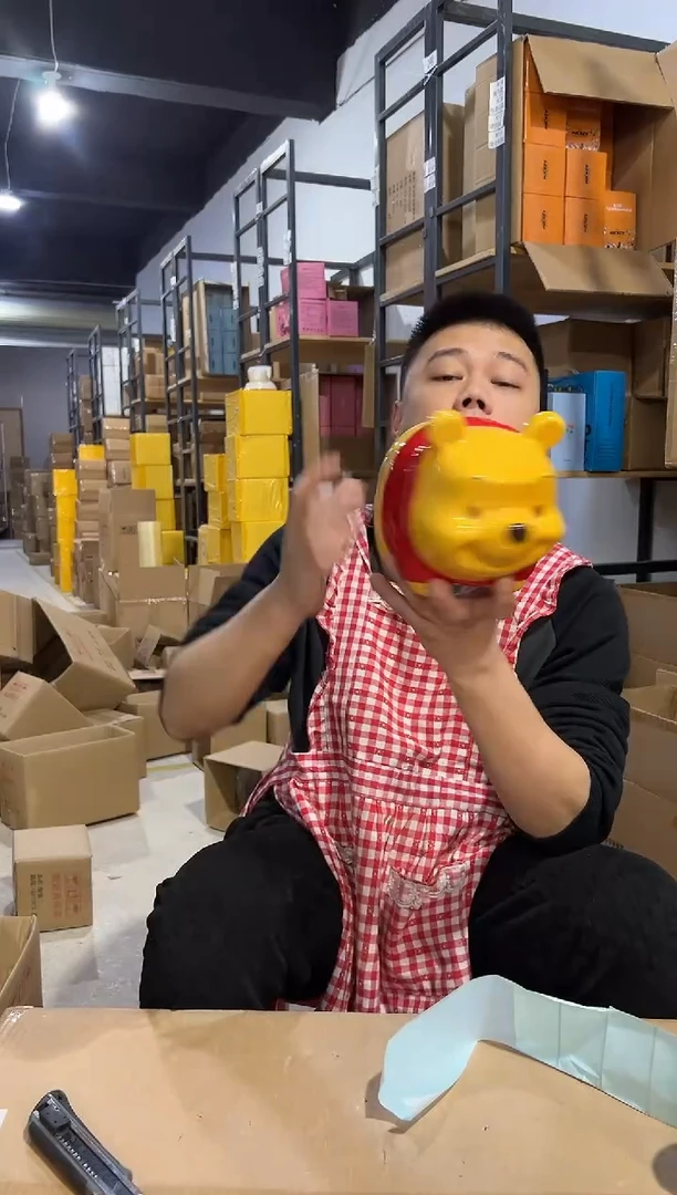 【闪购商品】杯维尼猪猪存钱罐 陶瓷