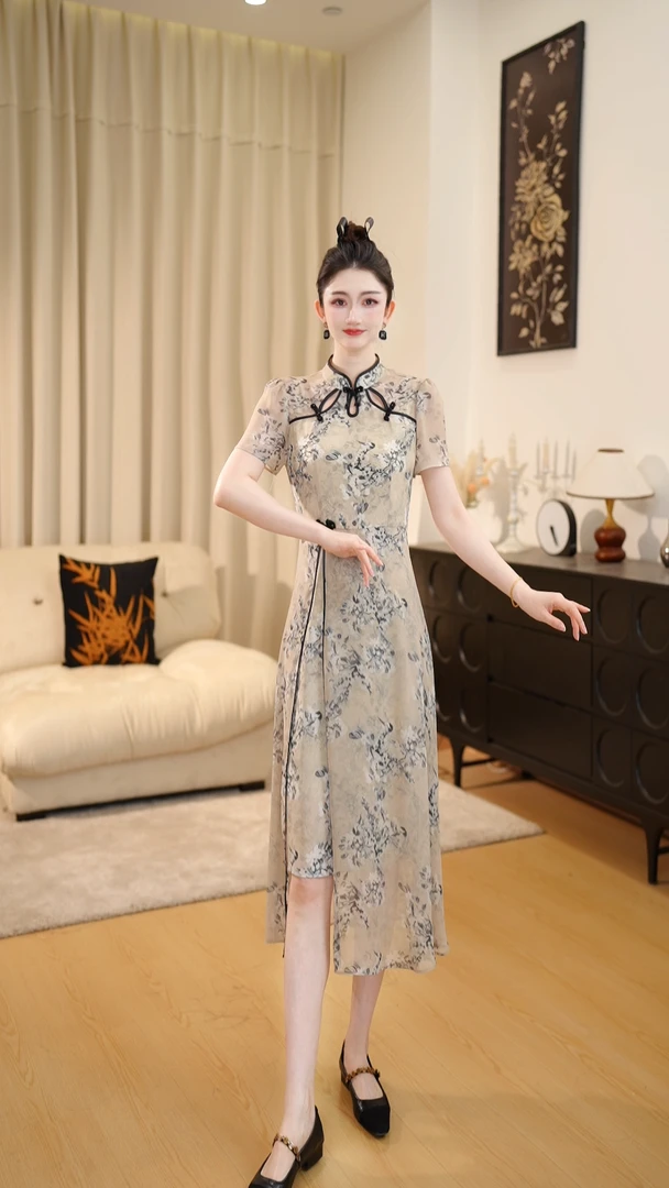 【LZ】2025夏季短袖显瘦轻奢中国风时尚气质大码修身连衣裙DLS00552