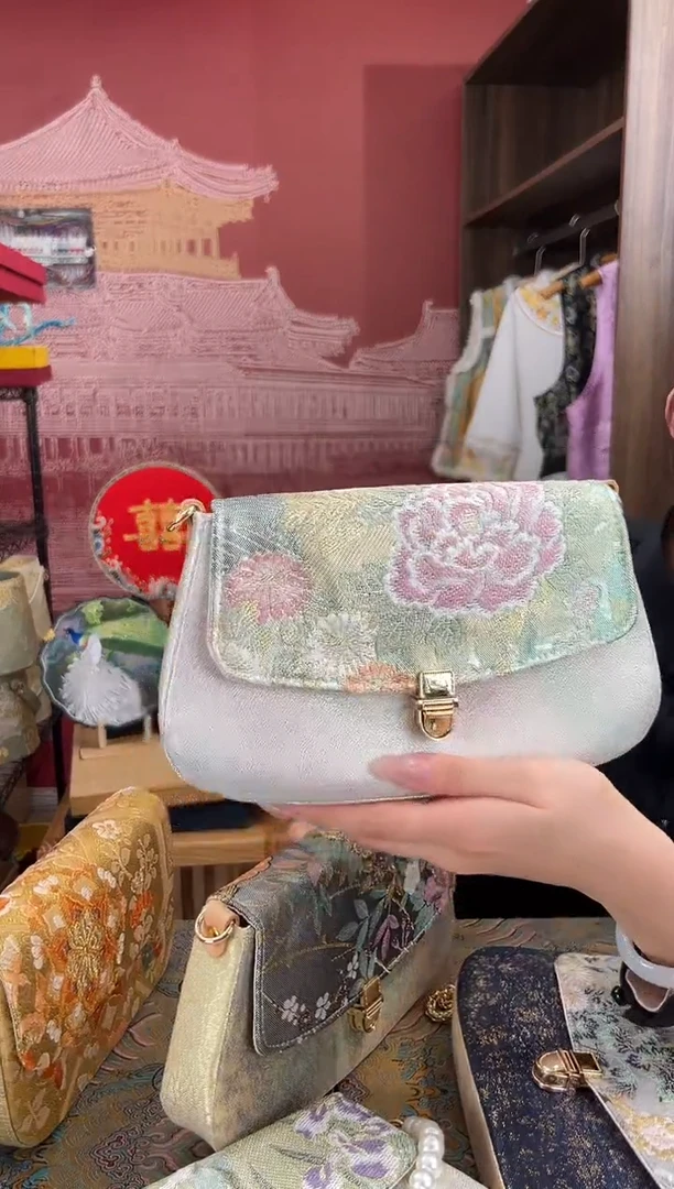 【闪购商品】刺绣手工西阵织包包