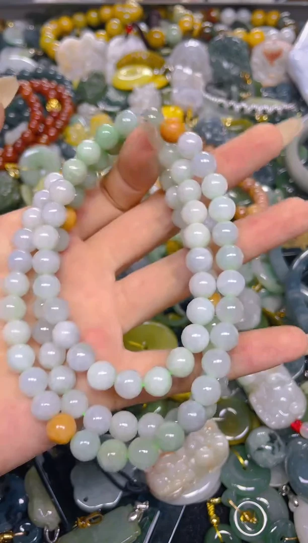 颈饰未镶嵌翡翠7MM/ T /翡翠A货，一件也是批发价