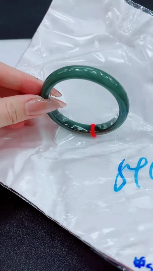 【闪购商品】翡翠手镯未镶嵌00000000000
