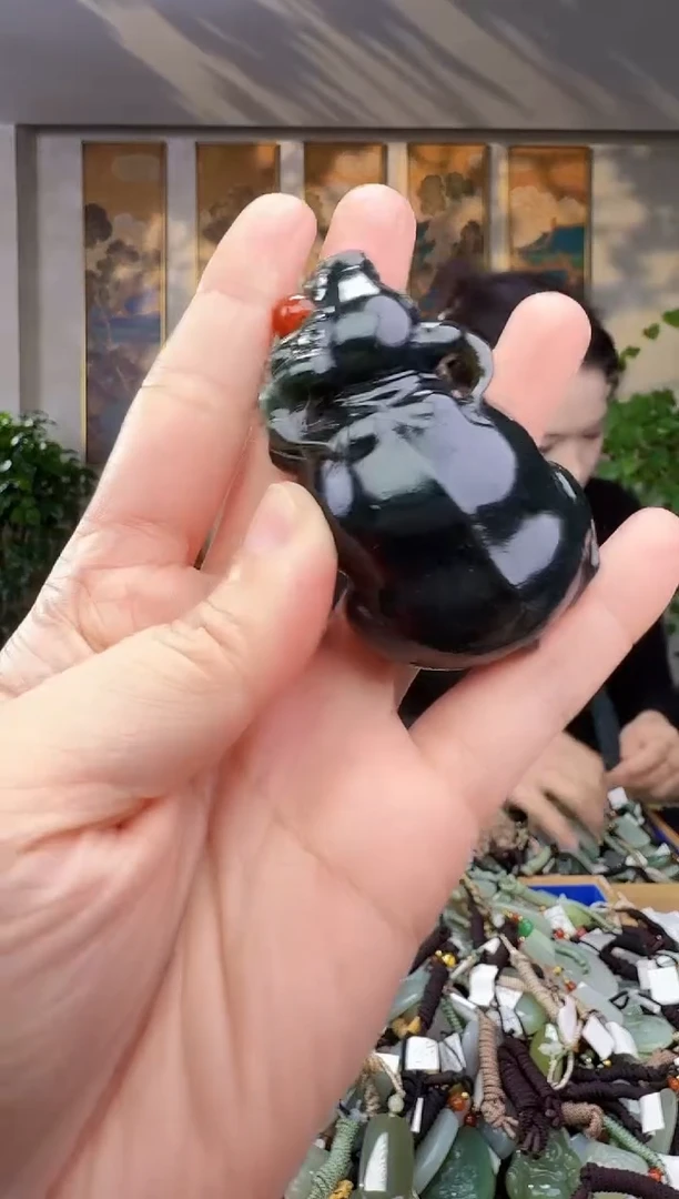 未镶嵌和田玉挂件拍一发一