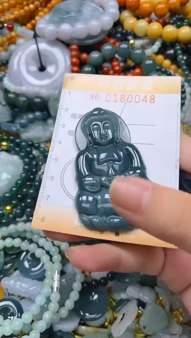 翡翠未镶嵌颈饰闪购0180048