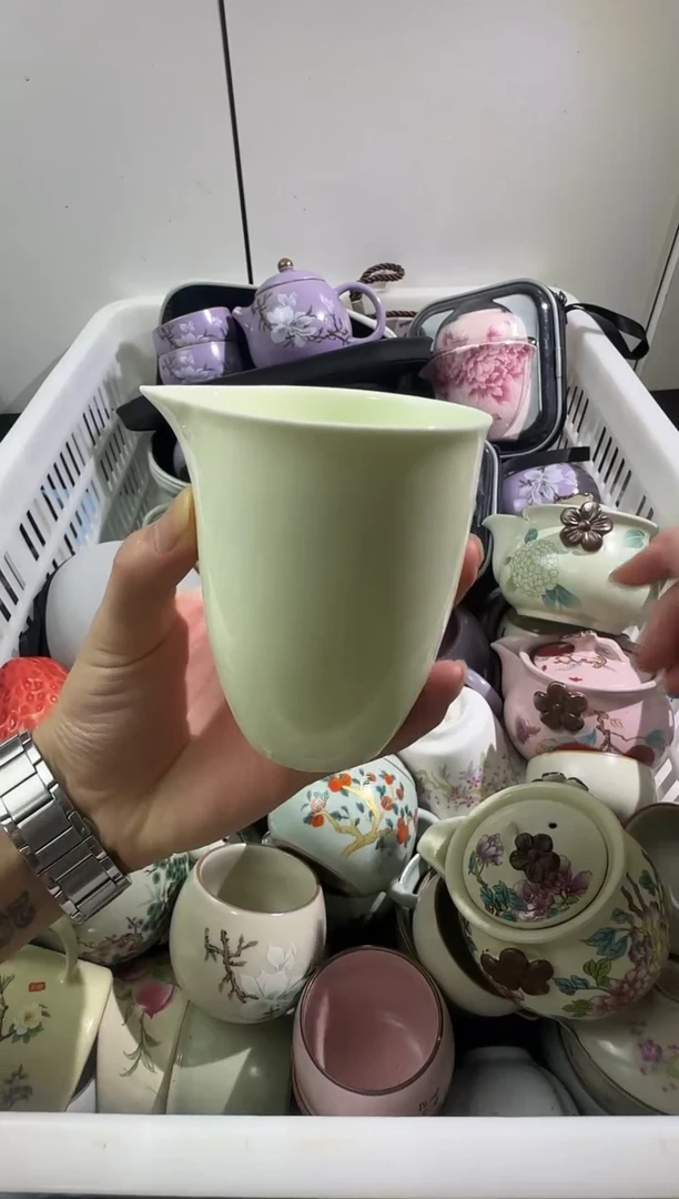 杯羊脂玉纯色公杯