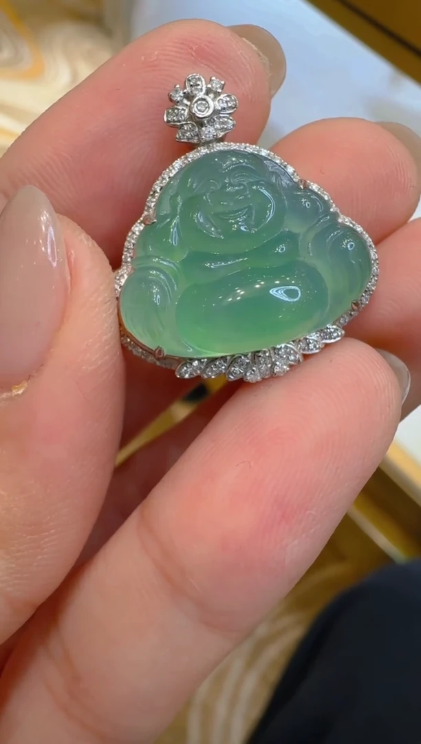 吊坠(不含链)18K金镶嵌翡翠多样性团购发一件