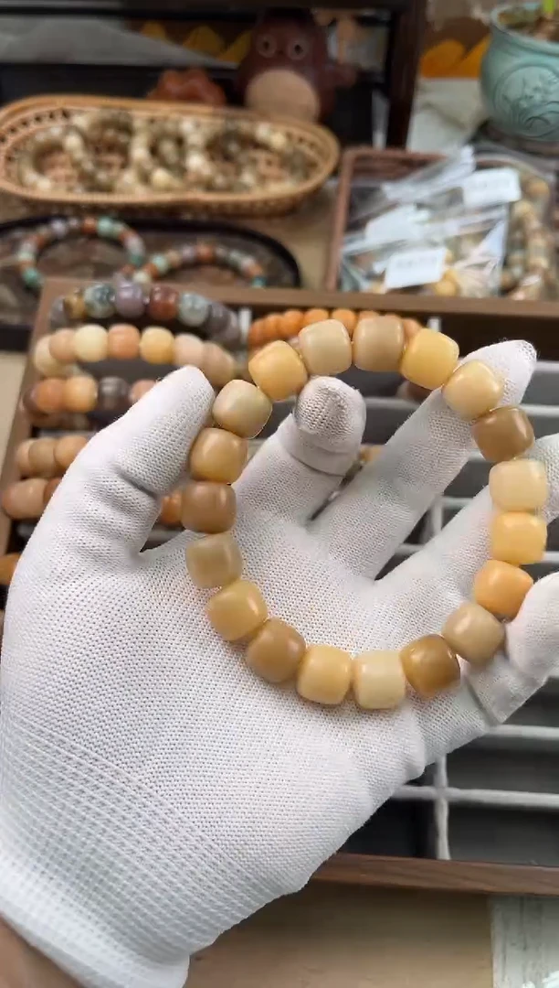 手串菩提根/象牙果卿*?a956 卡13.8 干磨莫高窟