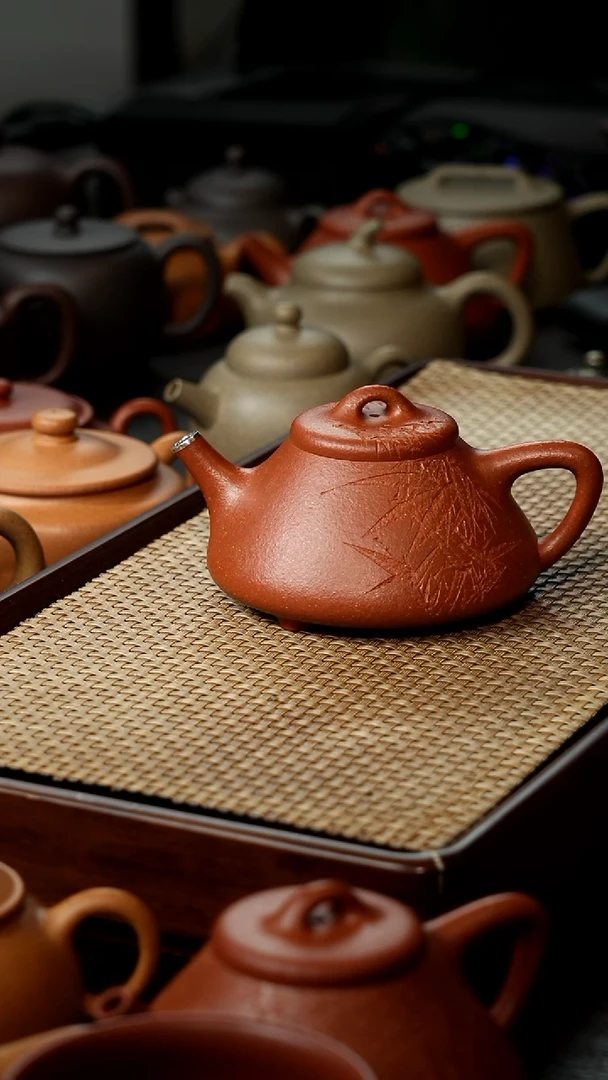 【闪购商品】紫砂茶壶红降坡紫砂壶颗珠子包最