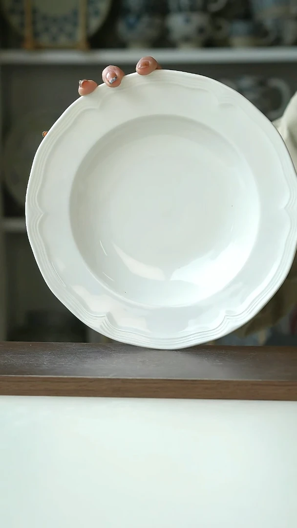 陶微瑕出德唯宝浮雕花边草帽盘23cm@4-2@