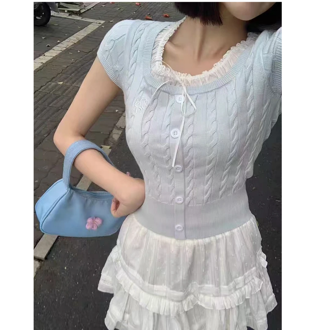 蓝色蕾丝假两件针织短袖t恤女夏韩系时尚修身短款设计感小众上衣