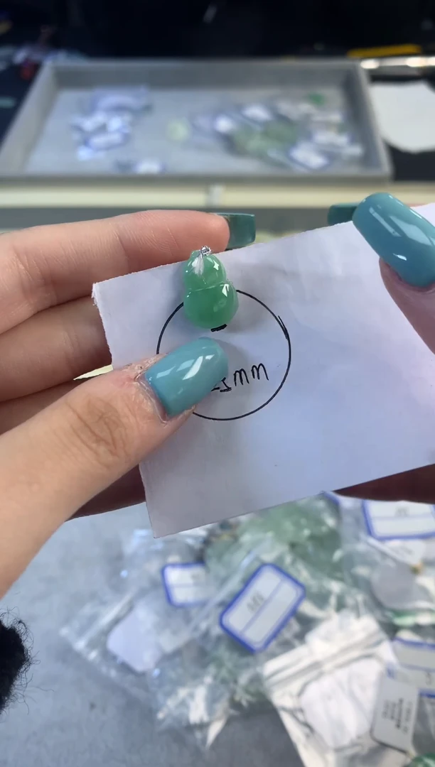 未镶嵌挂件翡翠天然A货缅甸翡翠,一物一证（含链子）