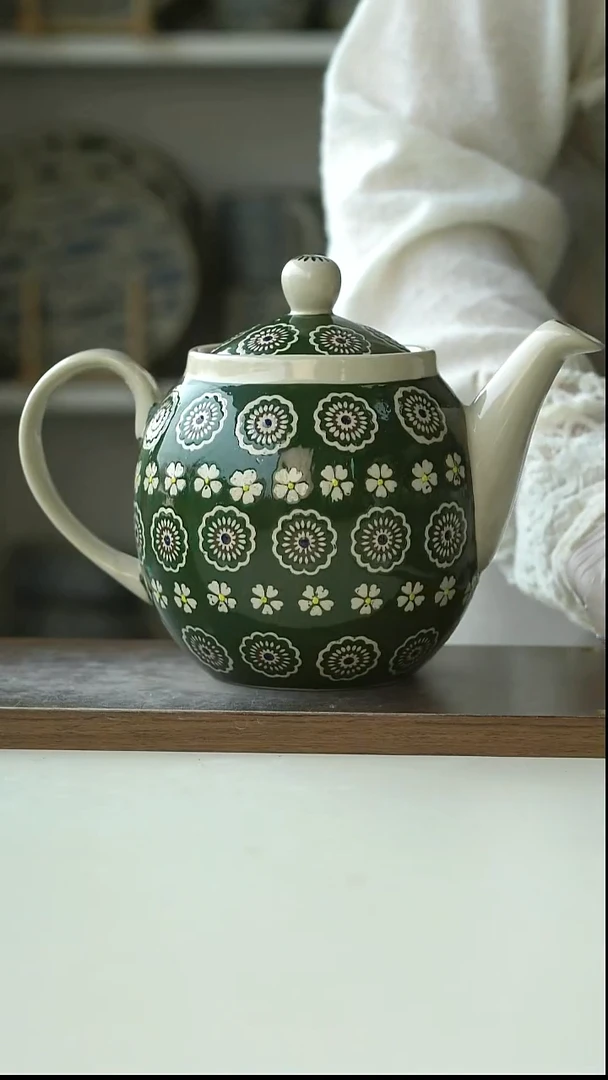 陶瓷出法手绘绣球龙蛋壶1.1L@4-2@微瑕