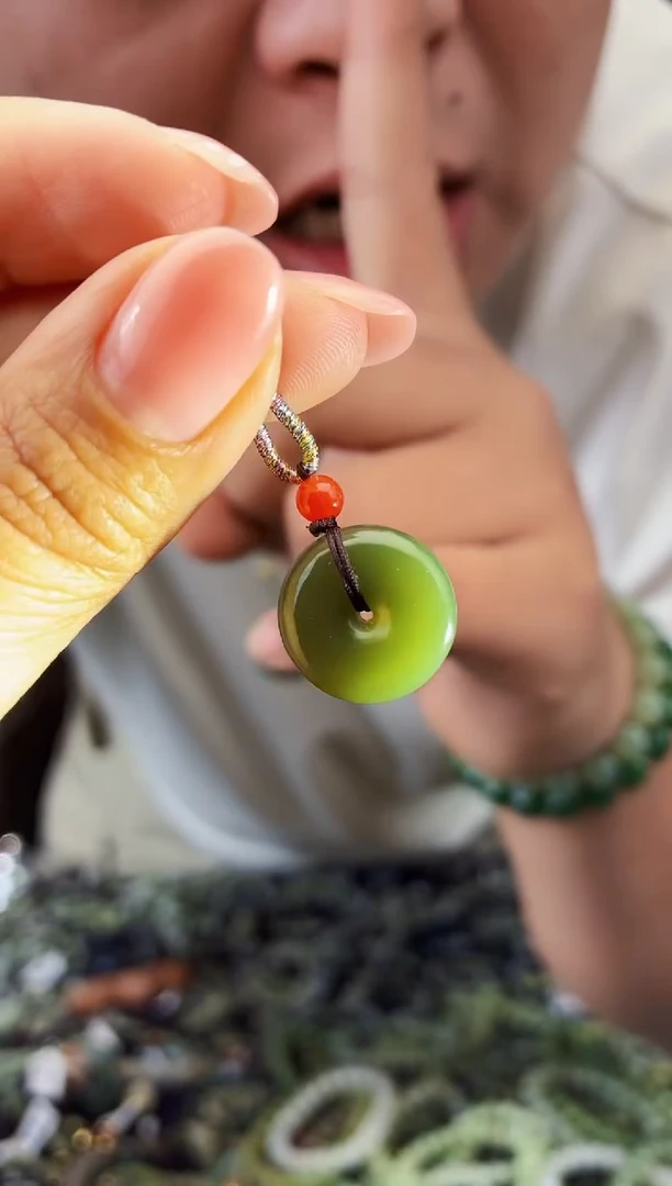 和田玉未镶嵌挂件多样性发货拍一发一