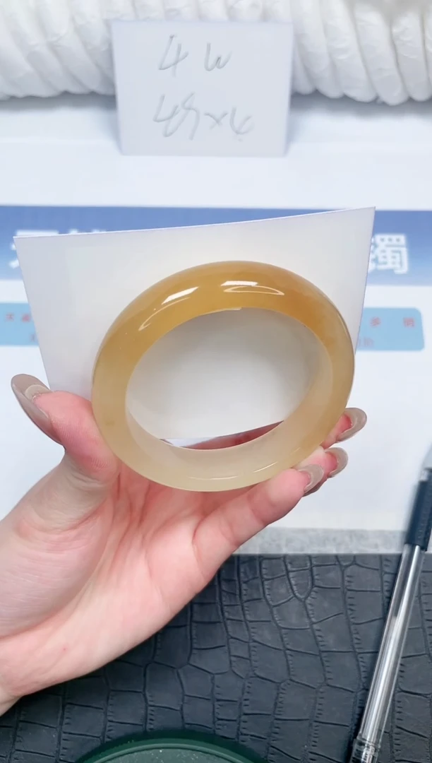 石英质玉手镯未镶嵌247-54