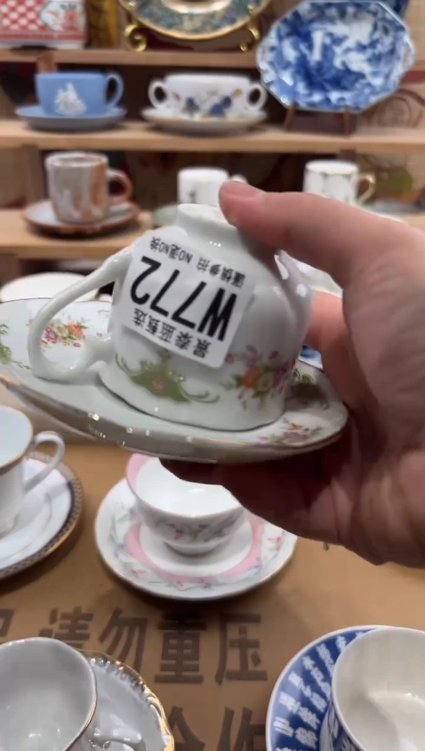 瓷片西****～瓷片------W772