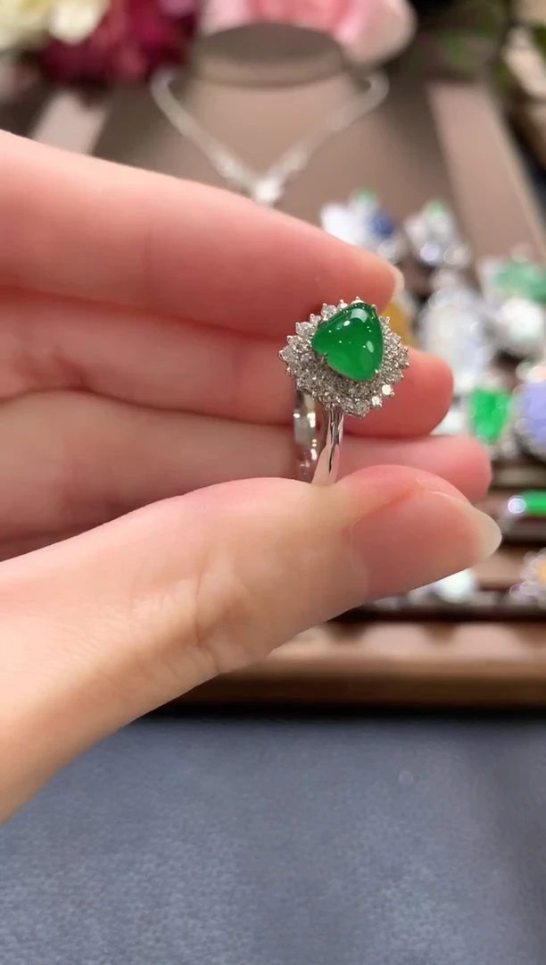 18K金镶嵌戒指翡翠c19