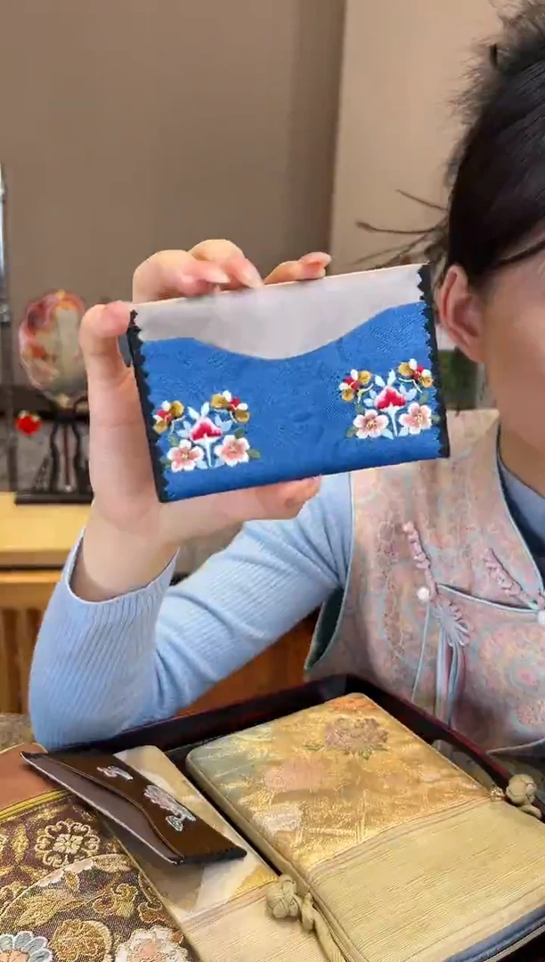 刺绣苏绣卡包老绣