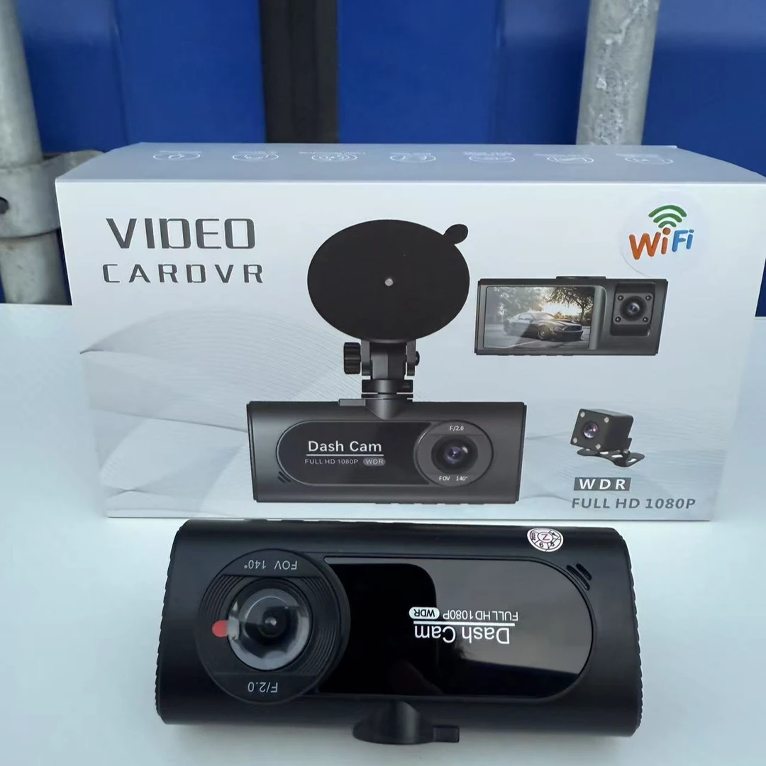 行车记录仪 1080P夜视三镜头WIFI记录仪倒车可视行车记录仪