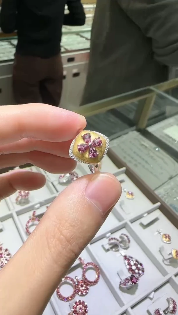 【闪购商品】石榴石戒指银S925镶嵌设计款