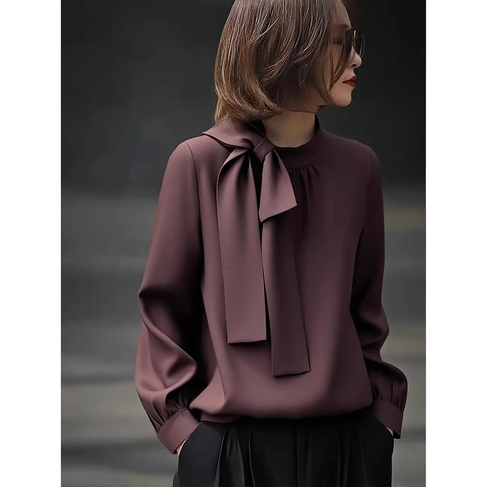 时尚减龄洋气显瘦衬衫穿搭2024秋季新款飘带设计轻奢高级百搭上衣