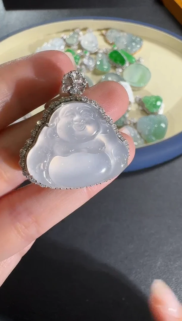 【闪购商品】翡翠吊坠(不含链)18K金镶嵌【源头工厂】钻石镶嵌