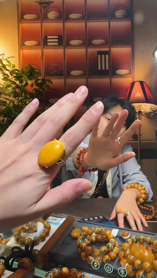 蜜蜡颈饰银S925镶嵌645天然蜜蜡珠宝奇石